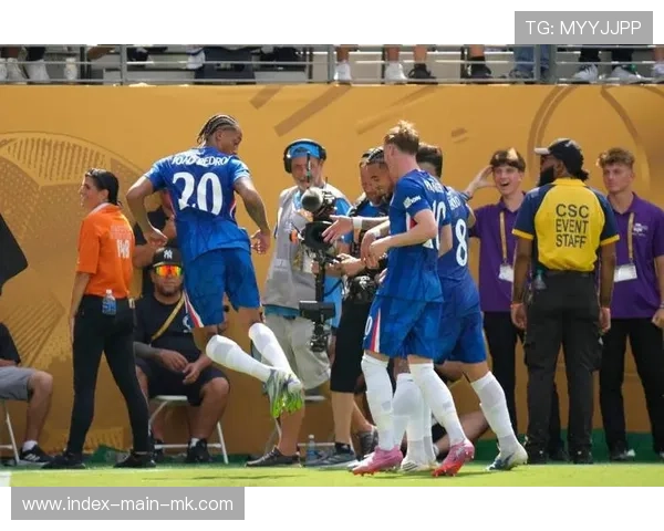 切尔西锋线在比赛中拥有多重选择