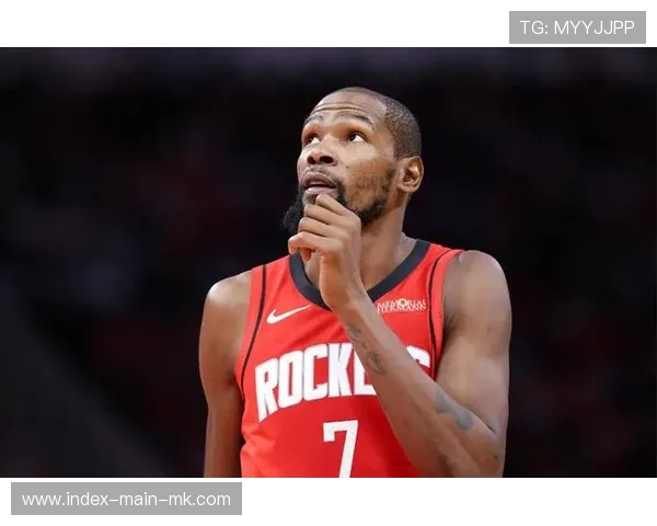 杜兰特罚球稳稳命中，篮网在最后十秒保持领先